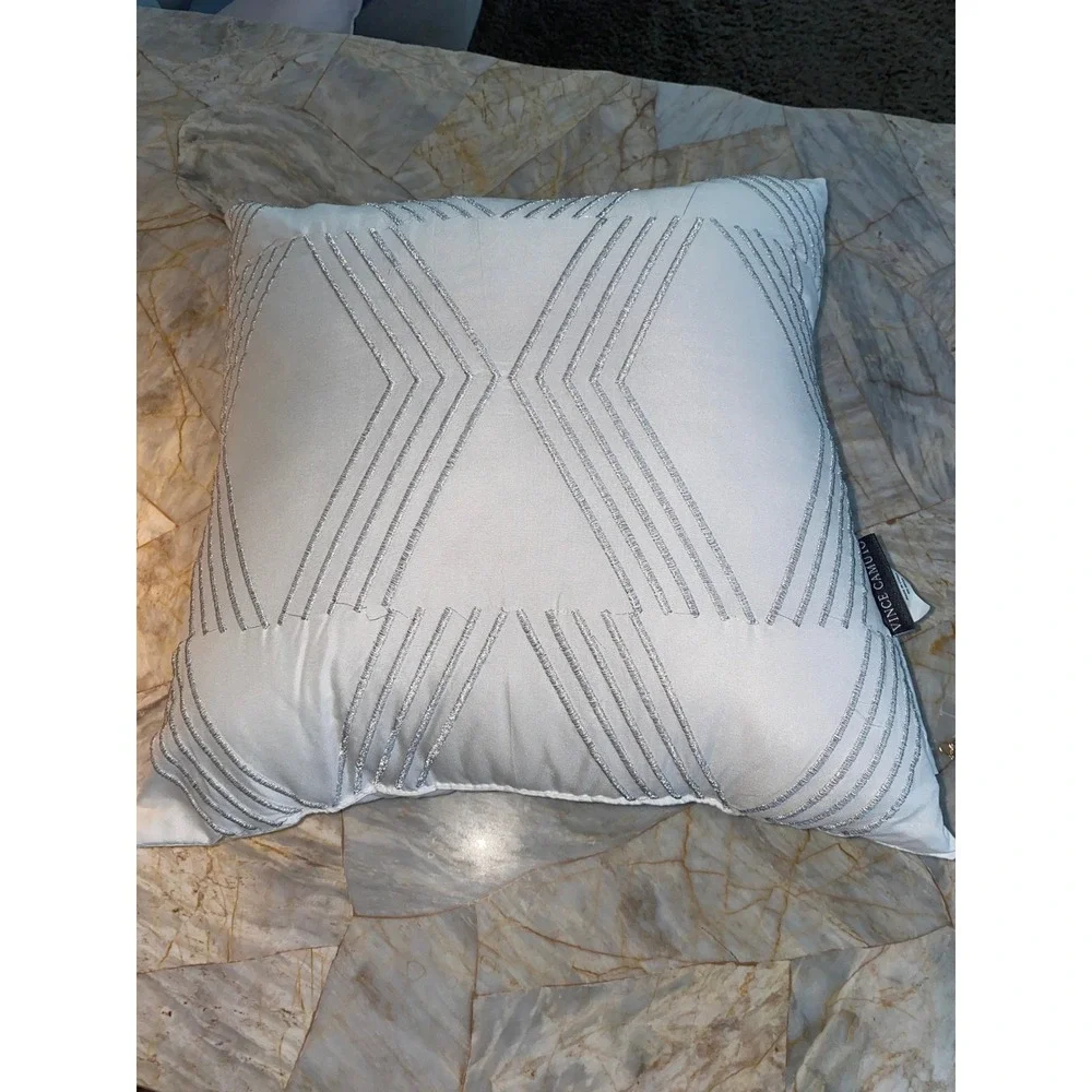 Vince Camuto 18x18 White Silver Geometric Metallic Embroidered Throw Pillow